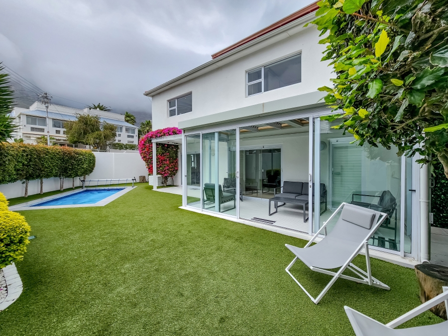 7 Bedroom Property for Sale in Camps Bay Western Cape
